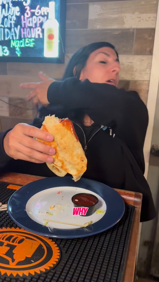 @ninacontento’s first and after her watching this video the last food review at @freddyjsbar. It’s ok though. We